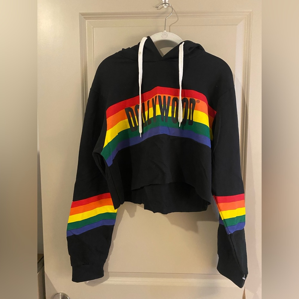 Dollywood cropped hoodie - Size XL.